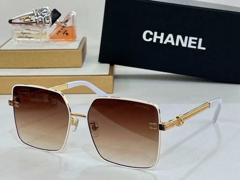 Chanel Sunglasses 17